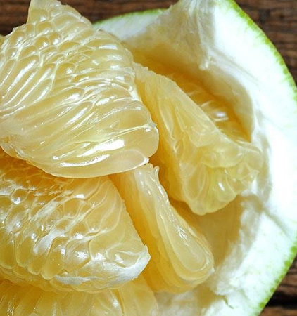pomelo peel